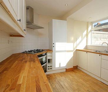 3 bedroom terraced house to rent - Photo 6