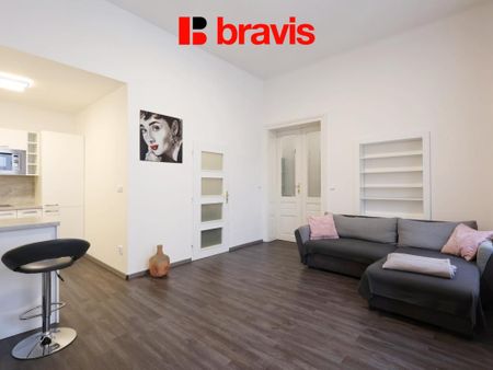 Pronájem bytu 3+kk 66 m2 - Fotografie 3
