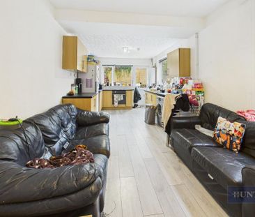 5 bedroom house to rent - Photo 4