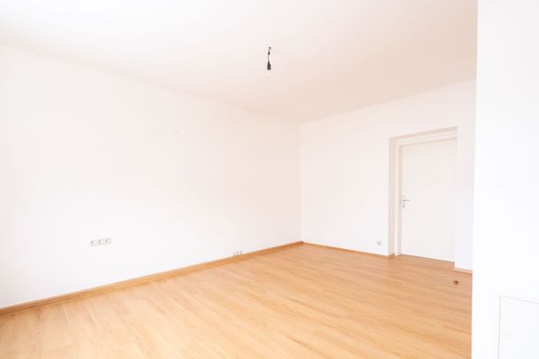 Charmante 3-Zimmer-Wohnung in Linz zu mieten, Nähe InfraCenter! - Photo 1