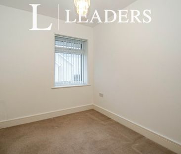 3 bedroom house to rent Adams Close, Poole, Dorset, BH15 - Photo 3