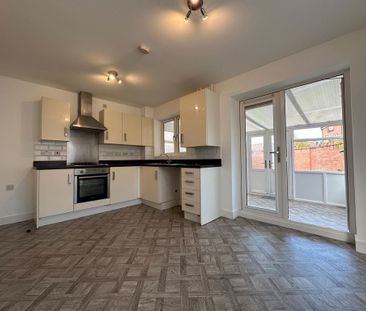 3 bedroom detached house to rent - Photo 6