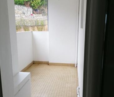 APPARTEMENT AVEC PARKING COUVERT CHAUVIGNY - T 3 - 82,17 m2 - Photo 6