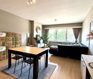 Rustig gelegen appartement met 2 slaapkamers en garage - Photo 2