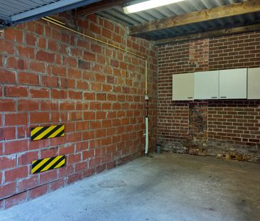 Volledig gerenoveerd appartement op wandelafstand van het centrum! - Photo 6