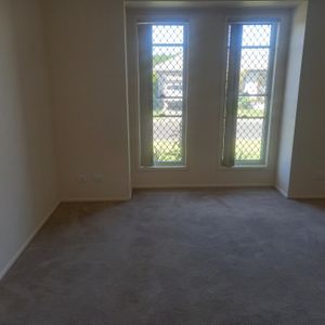 Caboolture - Photo 2