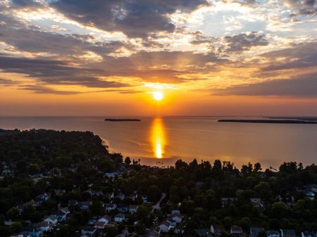 For Lease - 881 Clifton Boulevard, Innisfil, Ontario - Photo 5