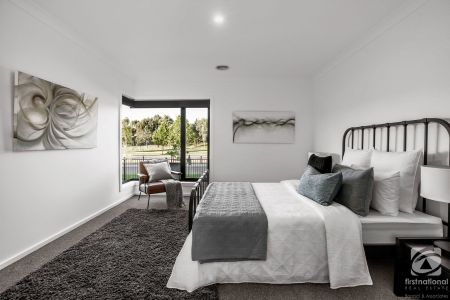 AWARD-WINNING DISPLAY HOME WITH FAMILY-FRIENDLY DESIGN - Photo 3