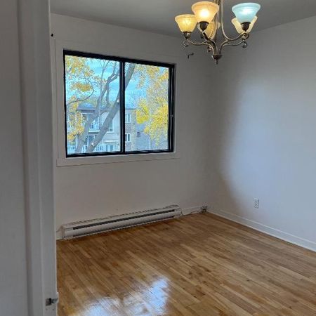 Grand 5 1/2 a louer (Semi meublé) - Photo 3