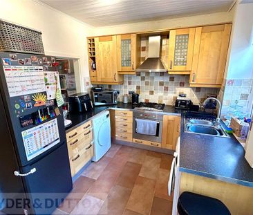 2 bedroom terraced house to rent - Photo 5