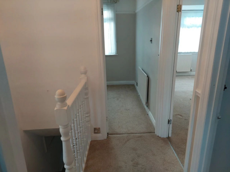 3 bedroom semi-detached house to rent - Photo 3