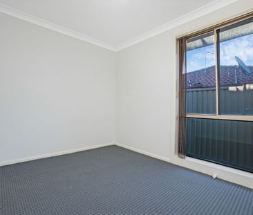 Three Bedroom Family Home - Photo 5