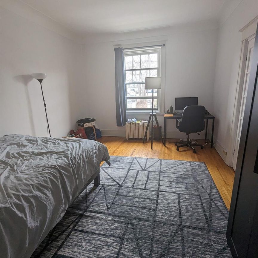 3 CH - 1 SDB - Montréal - $2,200 /mo - Photo 1