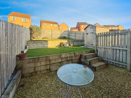 2 bedroom semi-detached house to rent - Photo 3