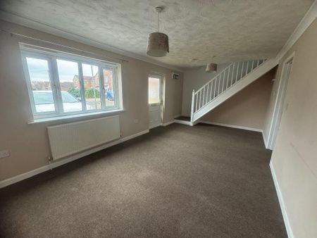 3 bedroom terraced house to rent - Photo 2