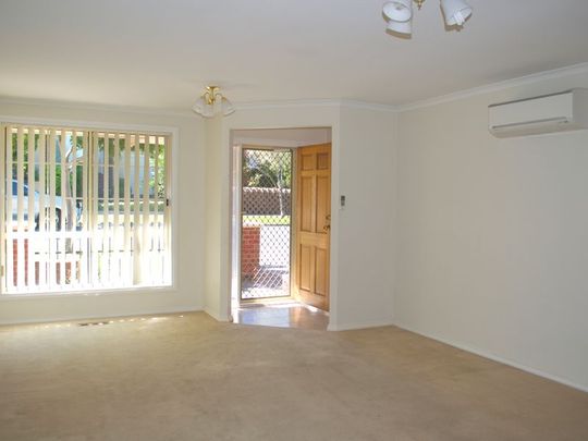 2 BEDROOM UNIT IN PRIME LOCATION - Photo 1