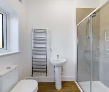 2 bedroom barn conversion to rent - Photo 6