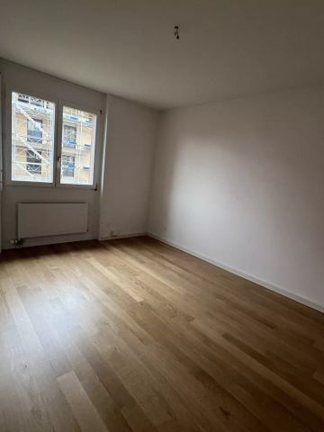 Sympathique et spacieux 4 pièces de 108 m2 proche du lac - Photo 2