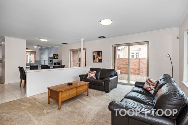 Lovely North Adelaide 3 Bedroom Home! - Photo 1