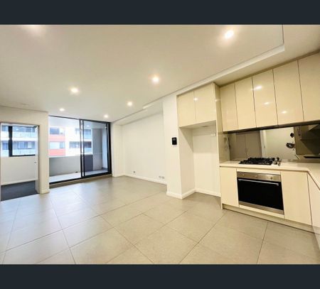 439/18 Confectioners Way, Rosebery, NSW 2018 - Photo 3