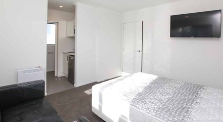 RENT REBATED FIRST 4 WEEKS - Studio Unit in Normandy - Photo 2