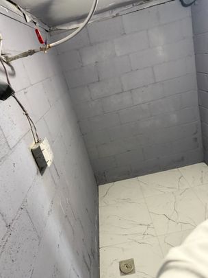 For Lease - 115 Main Street, Brampton, Ontario - Photo 1