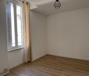 Location Appartement 3 pièces 45m² - Photo 4