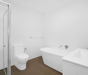 One Bedroom Apartment Plus Study in Ideal Location - Photo 2