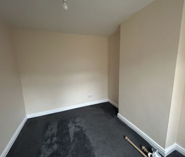 William Street, Swindon - Photo 3