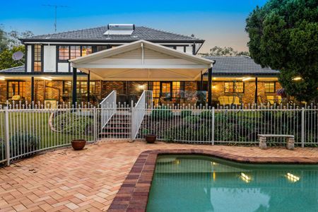 61 McDougall Street - Photo 5