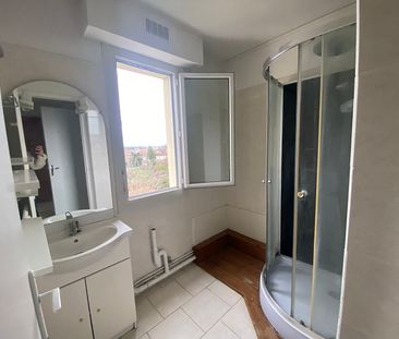 Location Appartement 3 pièces 56m² - Photo 5