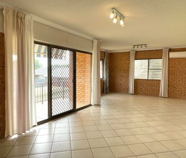 Peaceful Complex Opposite Waterfront... - Photo 1