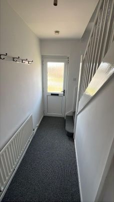 3 bedroom terraced house to rent - Photo 1