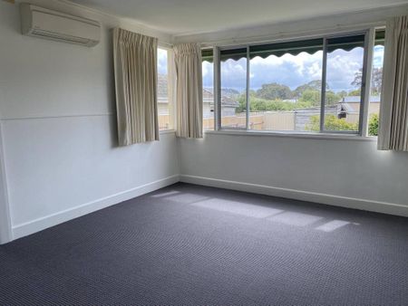 Large Family Home - Photo 4