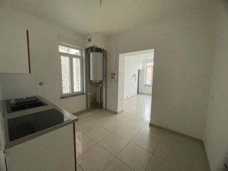 Location Appartement 2 pièces 45 m2 à Saint-Quentin - Photo 4