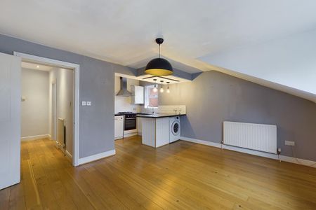 2 bedroom apartment to rent - Photo 5