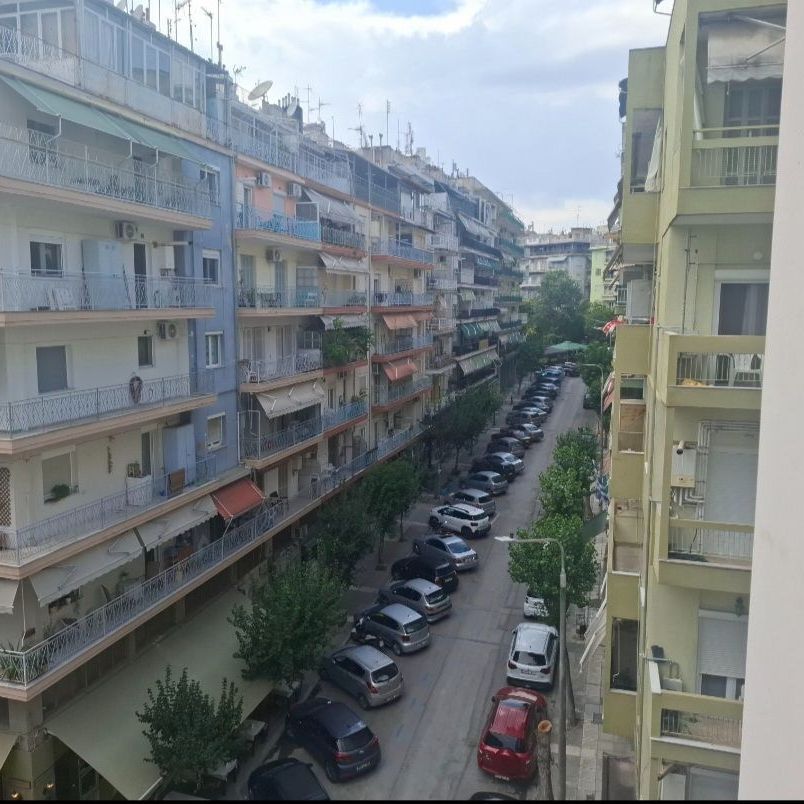 Διαμέρισμα για ενοικίαση Καμάρα - Ροτόντα (Κέντρο Θεσσαλονίκης) - Φωτογραφία 1