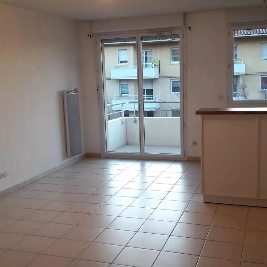 location Appartement T2 DE 41.71m² À MORIERES LES AVIGNON - Photo 1
