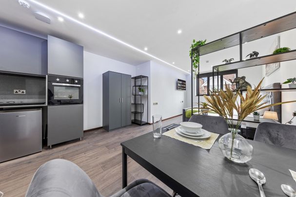 1 Bed Flat, Woodstock Road, NW11 - Photo 1