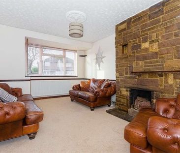 Fairway Avenue, West Drayton, UB7 - Photo 2