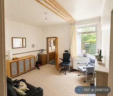 3 bedroom terraced house to rent - Photo 6