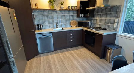 Chill Kingston! - Photo 2