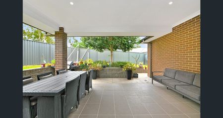 16 Montague Drive, Jordan Springs - Photo 5