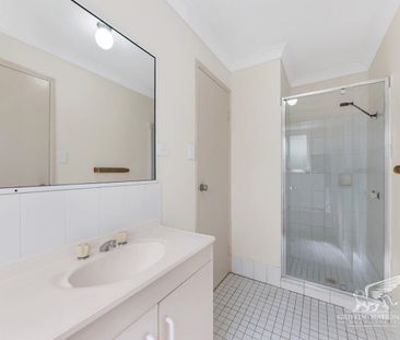 15 Trilby Street, Morayfield, Qld 4506 - Photo 2