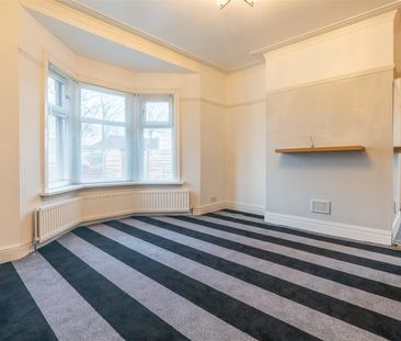 3 bed flat to rent in East View, Wideopen, NE13 - Photo 6