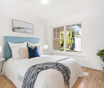 Tastefully Updated 2 Bedroom Home in Premier Location - Photo 3