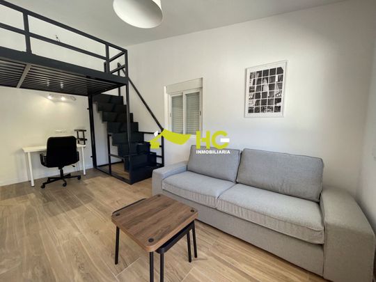 Alquiler Estudio en Urbanización - El Bosque, Villaviciosa De Odón - Photo 1