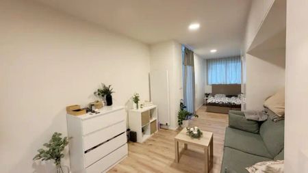 Pronájem, P-10, Strašnice, 1+KK, 35 m - Photo 4