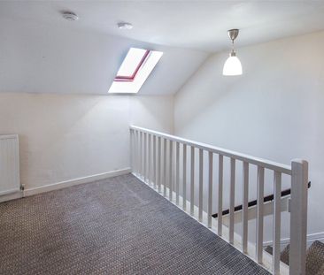 Stewards House - Photo 2