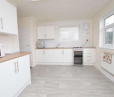 Rowantree Drive, Bradford, BD10 - Photo 6